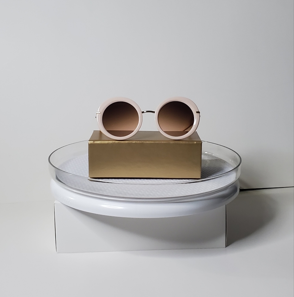 Chic Round Sunglasses - Blush Pink